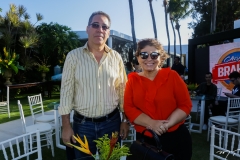 Arnaldo Menezes e Socorro Trindade