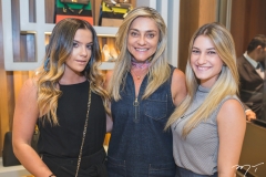 Rebeca Thomaz, Célia Magalhães e Bruna Magalhães