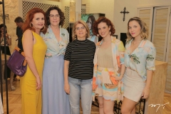 Lele Torres, Marieta Souza, Rosa Ramos, Rebeca Melo e Raissa Dumont