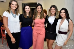 Camila Vasconcelos, Gabriela Baquit, Larissa Ximenes, Juliana Gouveia  e Roberta Romcy