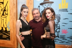 Vitória Borba, Cláudio Silveira e Paula Sampaio