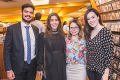 Vitor Pimentel, Raquel Machado, Jéssica Telles e Laura Matos