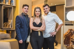 Jonathan e Natália Magalhães e Bruno de Souza