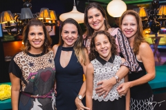 Cláudia Diniz, Adriana Queiroz, Luciana Borges, Maria Clara Borges e Claudiane Juaçaba