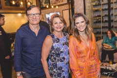 Hélio Perdigão, Verônica Perdigão e Niedja Bezerra