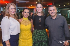 Marisa Benevides, Samara Fernandes, Onélia Leite e Valdir Fernandes