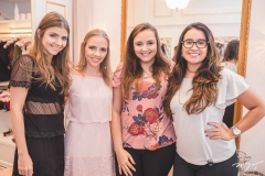 Giovanna Gripp, Nathalia Petrone, Sara Vieira e Katarina Gurgel