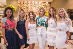 Thais Sousa, Roberta Fernandes, Bruna Magalhães, Rafaela Furlanetto, Amanda Diniz e Priscilla Silva