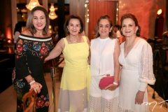Karina Castro, Olga Holanda,Simone Rizzato e Lenita Negrão