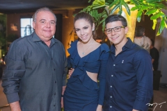 Pedro Carapeba, Nicole Vasconcelos e Pedro Negrão