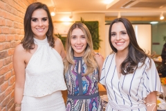 Deborah Bandeira, Nicole Benevides e Ticiana Machado