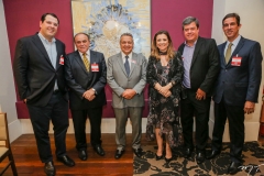 Lúcio Carneiro, Cristiano Maia, Roberto Rodrigues, Emília Buarque, Luís Roberto e Tom Prado