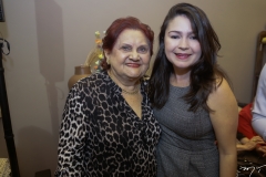 Clea Queiroz e Darla Lopes