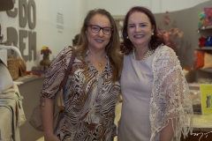 Luiziane Cavalcante e Ethel Whitehurst