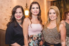 Martinha Assunção, Lorena Pouchain e Leticia Studart