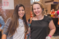 Lara Travessoni e Kelly Whitehurst