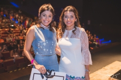 Mônica Pinto e Márcia Travessoni