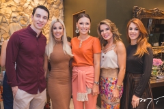 André Albuquerque, Priscilla Silva, Rafaela Furlanetto, Maira e Lara Silva