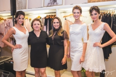 Mariana Vasconcelos, Silvana Cavalcante, Anna Oquendo, Marina Ramada e Vanessa de Oliveira