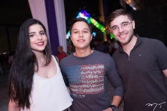 Vitória Melo, Vitor Felícia e Paulo Gomes
