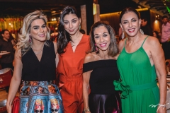 Amanda Távora, Mila Bezerra, Márcia Távora e Luciana Bezerra