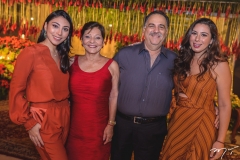 Mila Bezerra, Graça e Jorge Romcy e Beatriz Bezerra