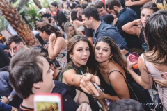 Natal do Colosso Lake Lounge