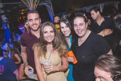 Natal do Colosso Lake Lounge