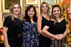 Suyane Dias Branco, Martinha Assunção, Michele Oliveira e Adriana Queiroz