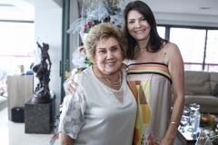 Consuelo Dias Branco e Liliana Farias