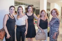 Bruna Pontes, Jéssica Aguiar, Mariza Prudente, Lucimeire Holanda e Adélia Magalhães