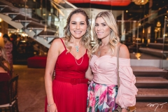Talyzie Mihaliuc e Patrícia Jereissati