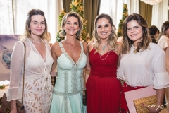Viviane Paima, Ana Cristina Wolf, Talyzie Mihaliuc e Cristine Feitosa