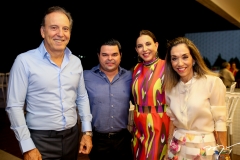 Binho, Igor e Luciana Bezerra e Márcia Távora