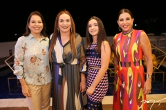 Denise Bezerra, Simone Bellin, Nina e Luciana Bezerra
