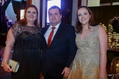 Anne, Rene e Maria Victoria Freire