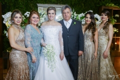 Júlia, Nekita, Nekita, Roberto, Maya e Roberta Romcy