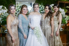 Julia, Nekita, Nekita,Maya e Roberta Romcy