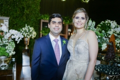 Queiroz Junior e Camila Jales