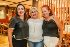 Denise Sanford, Vera Costa e Fátima Duarte