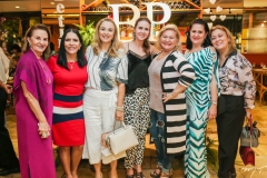 Olga Holanda, Fátima Sales, Helena Demes, Fábia César, Betinha Pessoa, Juliana Barroso e Georgiana Pinheiro