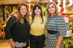 Safira Moreira, Denise Pinheiro e Ticiane Albuquerque