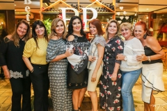 Safira Moreira, Denise Pinheiro, Ticiana Albuquerque, Izabeli Leitão, Suzane Farias, Tania Albuquerque, Vera Costa e Fátima Duarte
