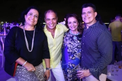 Andréa e Marcos Novais, Regina e Abelardo Targino