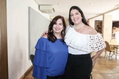 Martinha Assunção e Elisa Oliveira