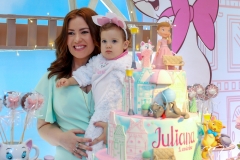 Aline Barroso e Juliana Padua (2)