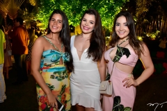 Leticia Farias, Laura Ferreira Gomes e Julia Camarão