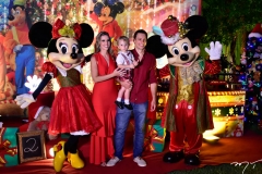 Minnie Mouse, Aline, Luigi e Diogo Ferreira Gomes e Mickey Mouse