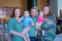Aline Félix, Victor Barroso, Majela Félix, Juliana e Lívia Pádua