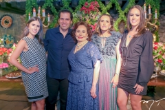 Natalia,Etevaldo,Marly,Roberta e Isabel Nogueira